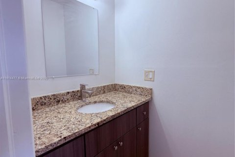 Adosado en venta en Sunrise, Florida, 2 dormitorios, 132.94 m2 № 1874419 - foto 30