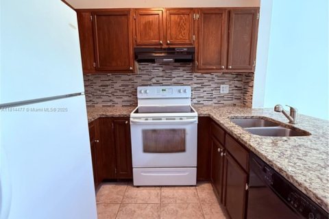 Adosado en venta en Sunrise, Florida, 2 dormitorios, 132.94 m2 № 1874419 - foto 22