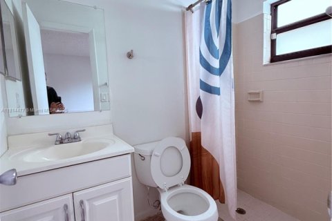 Adosado en venta en Sunrise, Florida, 2 dormitorios, 132.94 m2 № 1874419 - foto 10