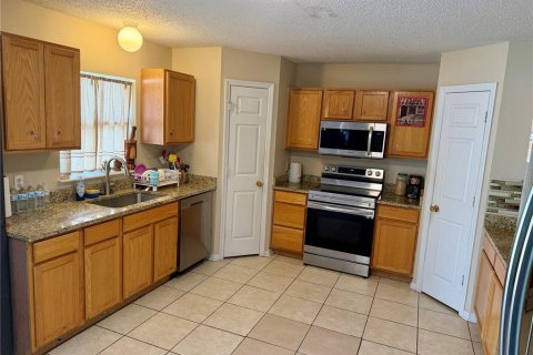 Casa en venta en Davenport, Florida, 4 dormitorios, 259.38 m2 № 2157875 - foto 4