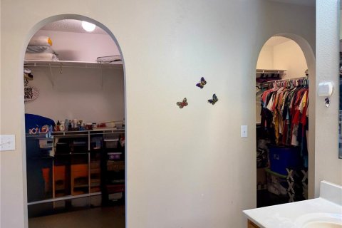 Casa en venta en Davenport, Florida, 4 dormitorios, 259.38 m2 № 2157875 - foto 13