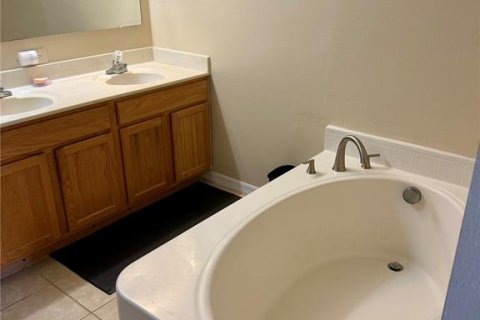 Casa en venta en Davenport, Florida, 4 dormitorios, 259.38 m2 № 2157875 - foto 14