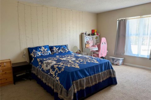 Casa en venta en Davenport, Florida, 4 dormitorios, 259.38 m2 № 2157875 - foto 18