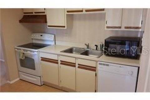 Apartamento en alquiler en Oldsmar, Florida, 2 dormitorios, 85.01 m2 № 1907391 - foto 6