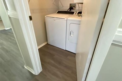 Apartamento en alquiler en Oldsmar, Florida, 2 dormitorios, 85.01 m2 № 1907391 - foto 10