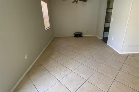 Apartamento en alquiler en Oldsmar, Florida, 2 dormitorios, 85.01 m2 № 1907391 - foto 13