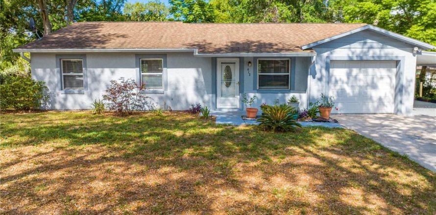 House in Apopka, Florida 3 bedrooms, 131.09 sq.m. № 1873092