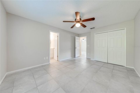House in Apopka, Florida 3 bedrooms, 131.09 sq.m. № 1873092 - photo 27