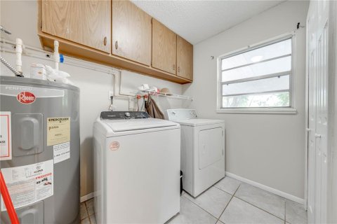 House in Apopka, Florida 3 bedrooms, 131.09 sq.m. № 1873092 - photo 29