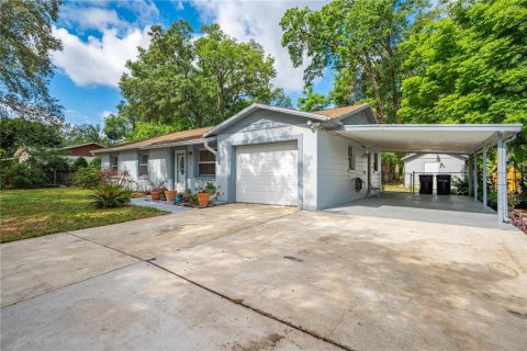 House in Apopka, Florida 3 bedrooms, 131.09 sq.m. № 1873092 - photo 5