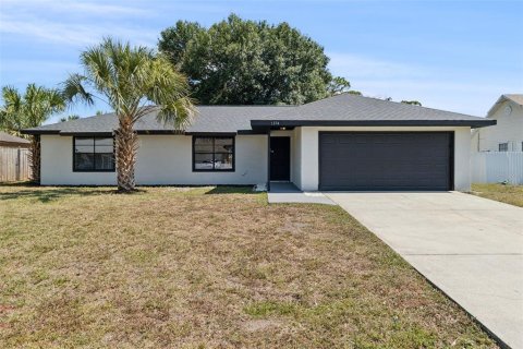 Villa ou maison à Palm Bay, Floride 3 chambres, 136.38 m2 № 2095061