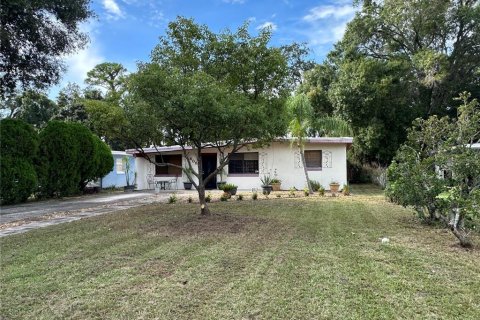 Villa ou maison à vendre à South Daytona, Floride: 4 chambres, 209.96 m2 № 2399456 - photo 3