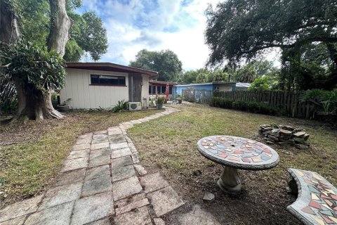 Villa ou maison à vendre à South Daytona, Floride: 4 chambres, 209.96 m2 № 2399456 - photo 9
