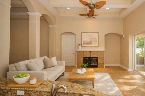 House in Apopka, Florida 4 bedrooms, 354.14 sq.m. № 2275595 - photo 4