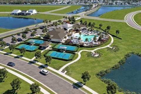 Villa ou maison à vendre à Sarasota, Floride: 4 chambres, 269.7 m2 № 2108953 - photo 4