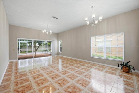 House in Bradenton, Florida 3 bedrooms, 146.97 sq.m. № 2128860 - photo 12