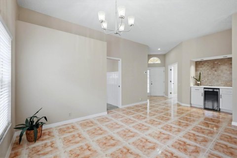 House in Bradenton, Florida 3 bedrooms, 146.97 sq.m. № 2128860 - photo 15