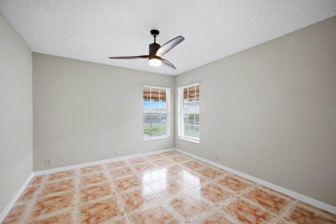 House in Bradenton, Florida 3 bedrooms, 146.97 sq.m. № 2128860 - photo 23