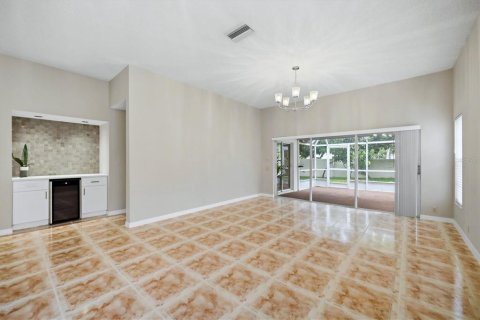 House in Bradenton, Florida 3 bedrooms, 146.97 sq.m. № 2128860 - photo 14