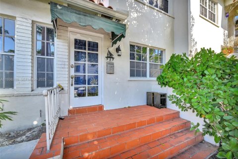 House in Miami Beach, Florida 1 bedroom, 60.85 sq.m. № 1994572 - photo 2