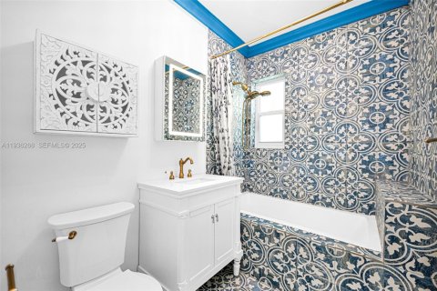 House in Miami Beach, Florida 1 bedroom, 60.85 sq.m. № 1994572 - photo 21