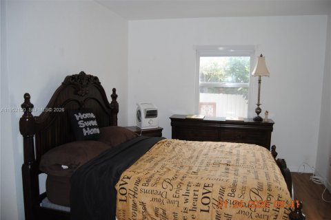 Casa en venta en Virginia Gardens, Florida, 3 dormitorios, 108.7 m2 № 2006511 - foto 15