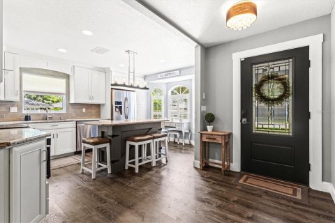 Villa ou maison à vendre à Sarasota, Floride: 3 chambres, 139.54 m2 № 2405352 - photo 6