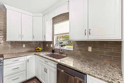 Villa ou maison à vendre à Sarasota, Floride: 3 chambres, 139.54 m2 № 2405352 - photo 17