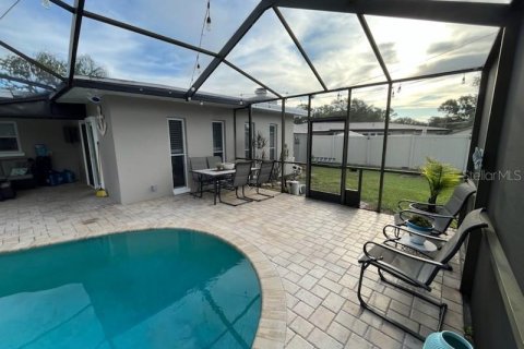 House in Clearwater, Florida 3 bedrooms, 151.43 sq.m. № 1884467 - photo 12