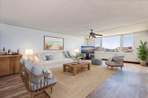 Condominio en venta en Clearwater, Florida, 2 dormitorios, 183.95 m2 № 2148221 - foto 8