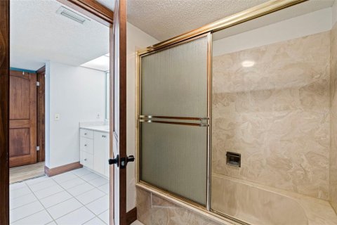 Condominio en venta en Clearwater, Florida, 2 dormitorios, 183.95 m2 № 2148221 - foto 30