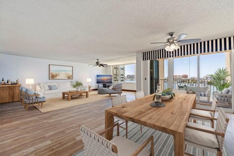 Condominio en venta en Clearwater, Florida, 2 dormitorios, 183.95 m2 № 2148221 - foto 2