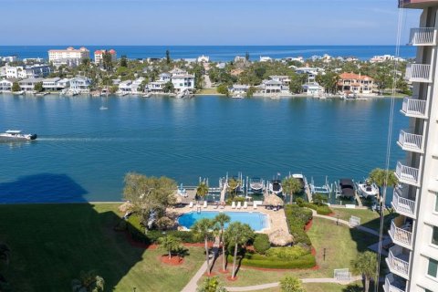 Condominio en venta en Clearwater, Florida, 2 dormitorios, 183.95 m2 № 2148221 - foto 6