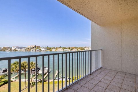 Condominio en venta en Clearwater, Florida, 2 dormitorios, 183.95 m2 № 2148221 - foto 27