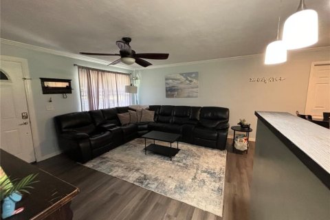 House in Williston, Florida 3 bedrooms, 98.1 sq.m. № 1791120 - photo 2
