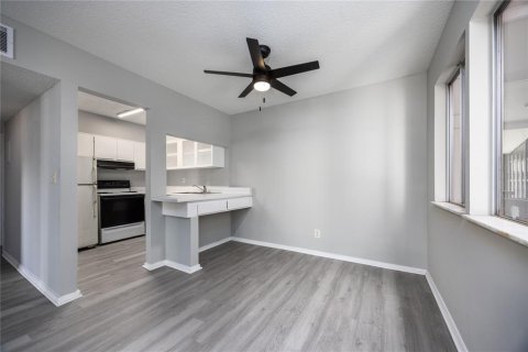 Condominio en venta en Gainesville, Florida, 1 dormitorio, 65.22 m2 № 1829851 - foto 10