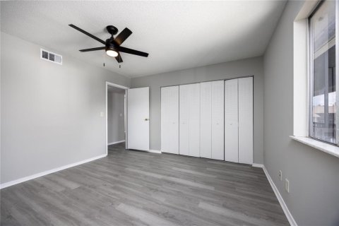 Condominio en venta en Gainesville, Florida, 1 dormitorio, 65.22 m2 № 1829851 - foto 16
