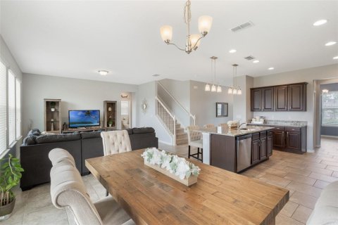 Casa en venta en Clermont, Florida, 5 dormitorios, 266.91 m2 № 1907784 - foto 3