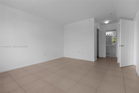 Copropriété à vendre à North Bay Village, Floride: 2 chambres, 99.13 m2 № 2153771 - photo 20