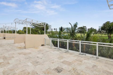 Condo in Aventura, Florida, 2 bedrooms  № 2055509 - photo 29