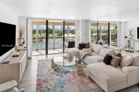 Condo in Aventura, Florida, 2 bedrooms  № 2055509 - photo 5