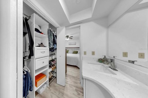 Купить виллу или дом в Тампа, Флорида 5 комнат, 111.11м2, № 1837548 - фото 13