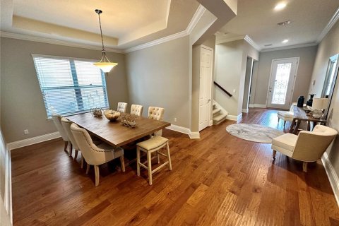 Casa en venta en Orlando, Florida, 4 dormitorios, 315.4 m2 № 1847948 - foto 3