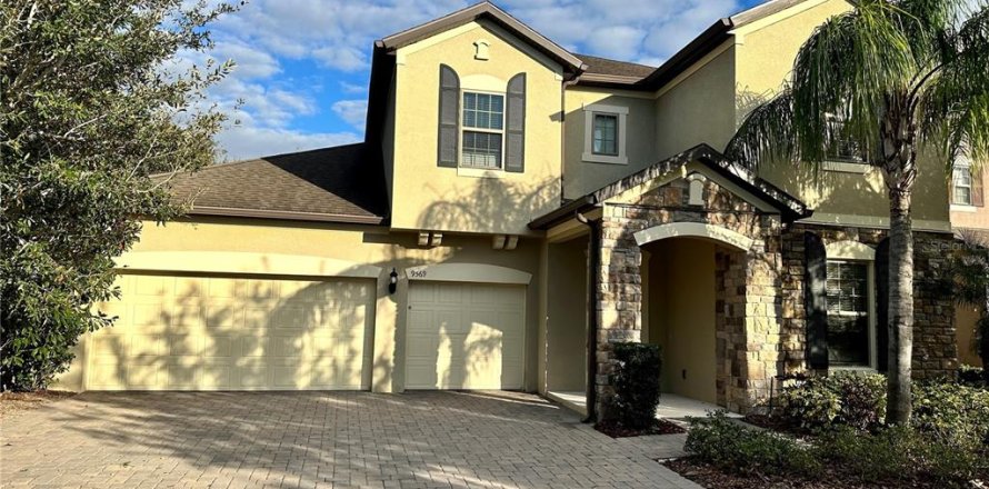 Casa en Orlando, Florida 4 dormitorios, 315.4 m2 № 1847948