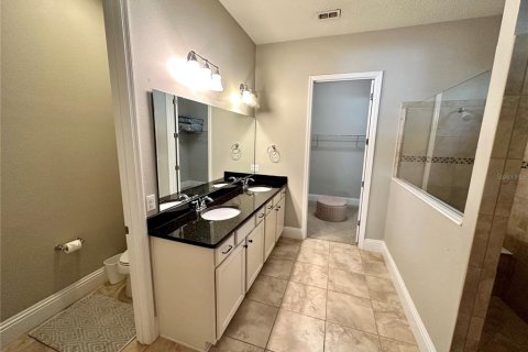 Casa en venta en Orlando, Florida, 4 dormitorios, 315.4 m2 № 1847948 - foto 18