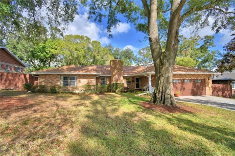 Casa en Lakeland, Florida 3 dormitorios, 303.33 m2 № 2094261