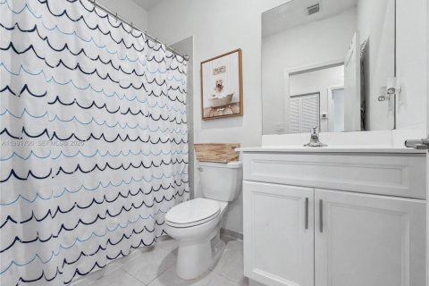 Купить виллу или дом в Майами, Флорида 3 спальни, 123.56м2, № 2052409 - фото 14