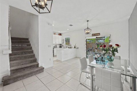 Купить виллу или дом в Майами, Флорида 3 спальни, 123.56м2, № 2052409 - фото 6