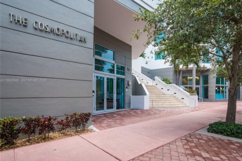 Condominio en alquiler en Miami Beach, Florida, 1 dormitorio, 76.74 m2 № 2025882 - foto 11