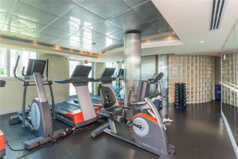 Condominio en alquiler en Miami Beach, Florida, 1 dormitorio, 76.74 m2 № 2025882 - foto 15